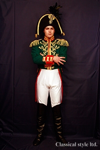 Военный исторический костюм